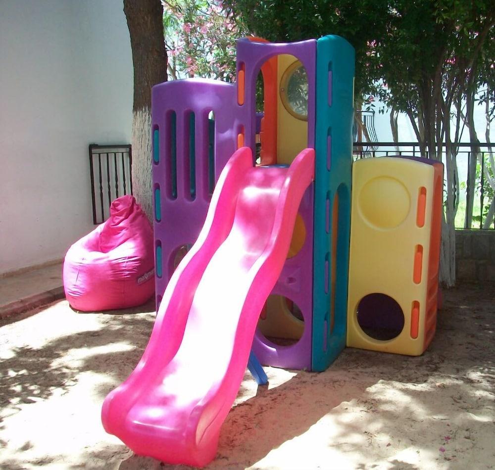 Kriss Otel Ortakent Luaran gambar