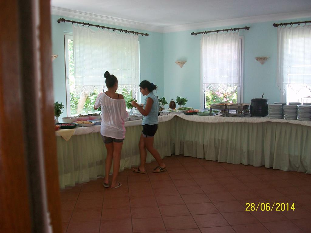 Kriss Otel Ortakent Luaran gambar