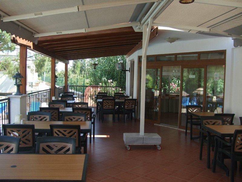 Kriss Otel Ortakent Luaran gambar