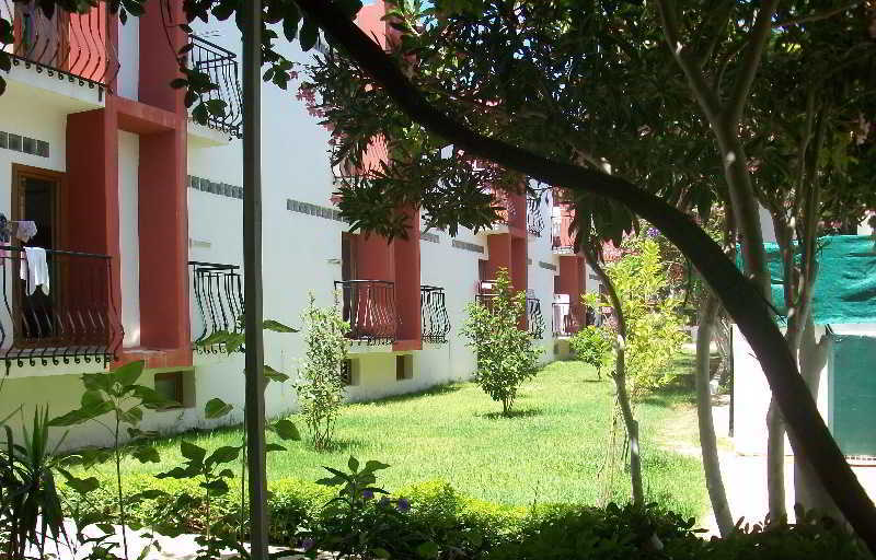 Kriss Otel Ortakent Luaran gambar